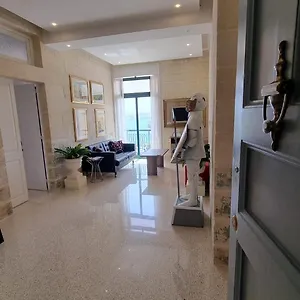 Grand Harbour View Apartment Valletta